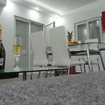 Apartman Neno *