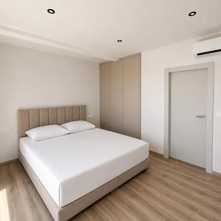 Apartman Neno Jesenice (Split-Dalmatia)